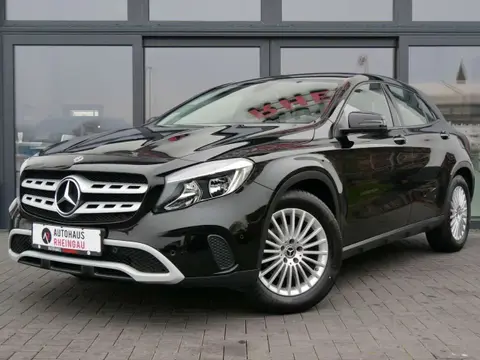 Used MERCEDES-BENZ CLASSE GLA Petrol 2018 Ad Germany