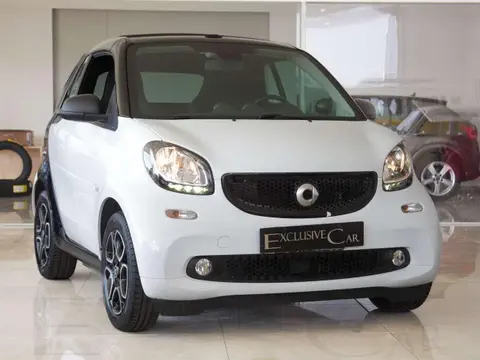 Annonce SMART FORTWO Essence 2019 d'occasion 