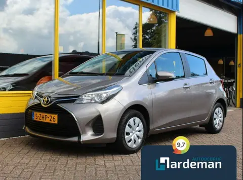 Used TOYOTA YARIS Petrol 2015 Ad 