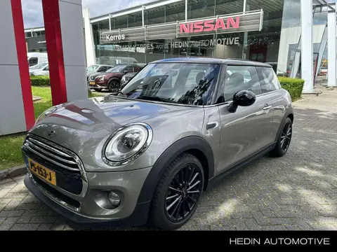 Used MINI COOPER Petrol 2017 Ad 