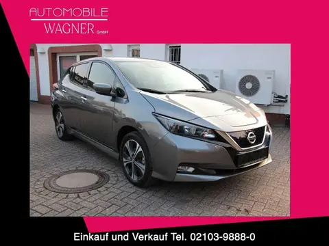 Used NISSAN LEAF Electric 2021 Ad 