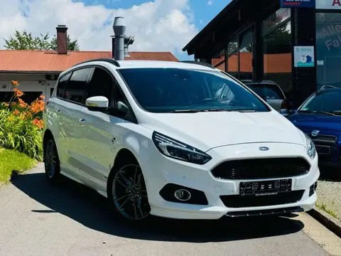 Used FORD S-MAX Diesel 2018 Ad 