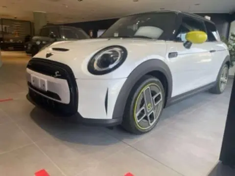 Used MINI COOPER Electric 2023 Ad 