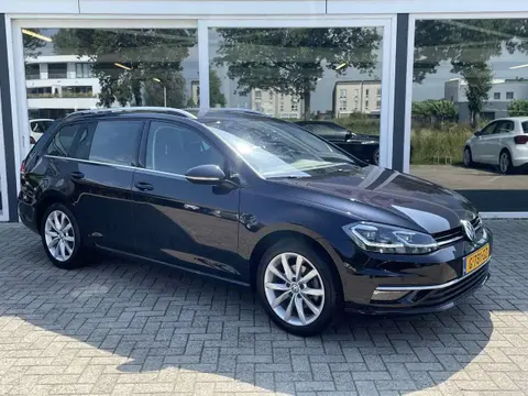 Used VOLKSWAGEN GOLF Petrol 2019 Ad 