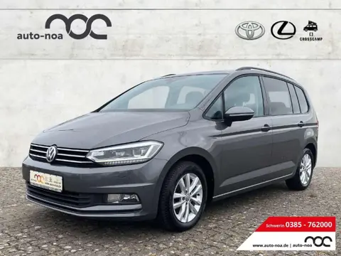 Used VOLKSWAGEN TOURAN Petrol 2015 Ad 