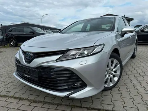 Used TOYOTA CAMRY Hybrid 2021 Ad 