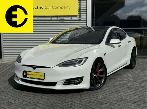 Used TESLA MODEL S Electric 2019 Ad 