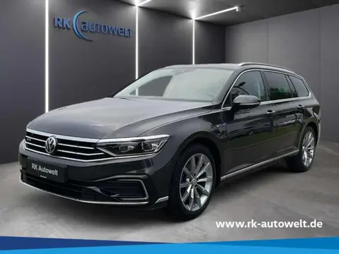 Used VOLKSWAGEN PASSAT Hybrid 2020 Ad 