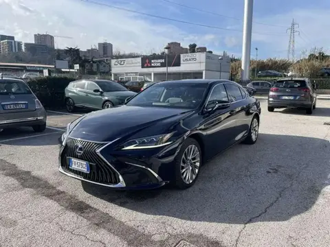 Annonce LEXUS ES Hybride 2019 d'occasion 