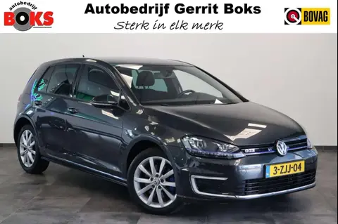 Used VOLKSWAGEN GOLF Hybrid 2015 Ad 