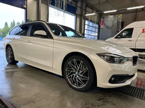 Used BMW SERIE 3 Petrol 2018 Ad 