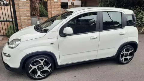 Annonce FIAT PANDA Hybride 2022 d'occasion 