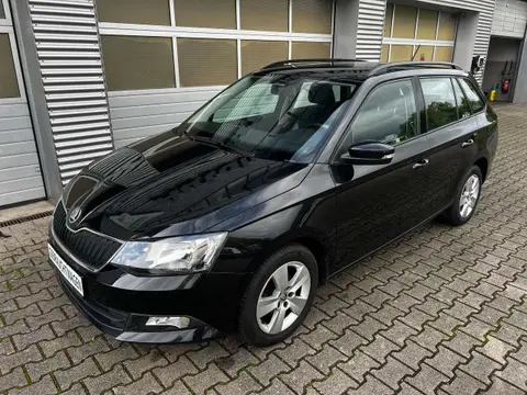 Used SKODA FABIA Petrol 2017 Ad 