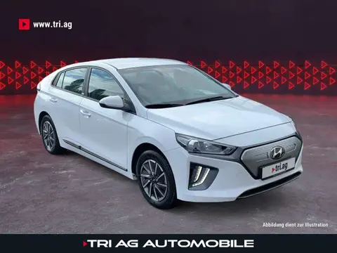 Used HYUNDAI IONIQ Electric 2021 Ad 