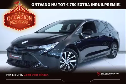 Used TOYOTA COROLLA Hybrid 2021 Ad 