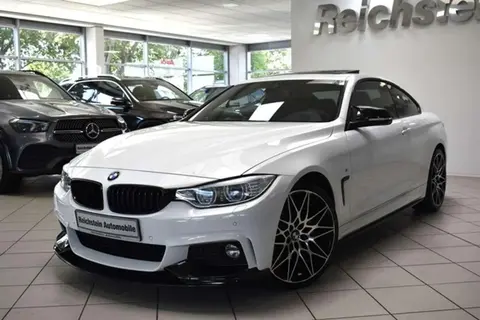 Used BMW SERIE 4 Petrol 2015 Ad 