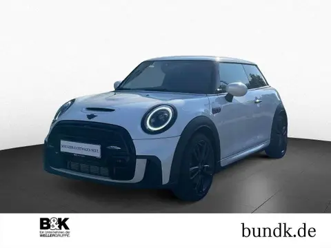 Annonce MINI COOPER Essence 2023 d'occasion Allemagne