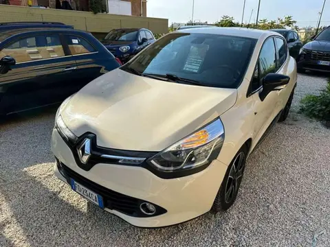 Used RENAULT CLIO Diesel 2016 Ad 