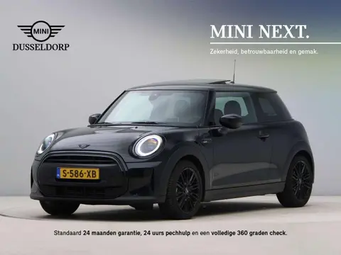 Used MINI COOPER Petrol 2023 Ad 