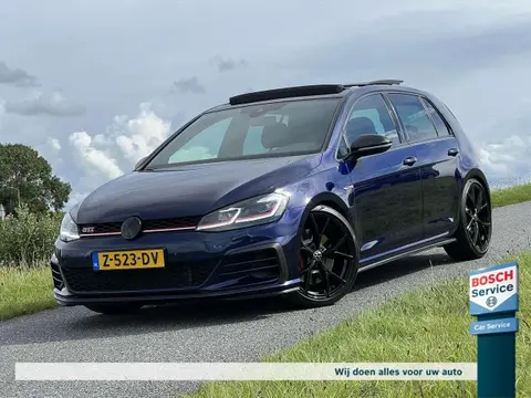 Used VOLKSWAGEN GOLF Petrol 2019 Ad 