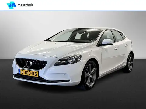 Annonce VOLVO V40 Essence 2017 d'occasion 