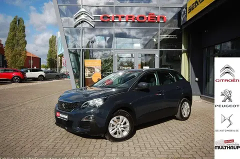 Used PEUGEOT 3008 Petrol 2017 Ad 