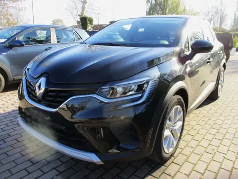 Used RENAULT CAPTUR Petrol 2022 Ad 