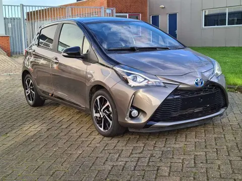 Used TOYOTA YARIS Hybrid 2019 Ad 