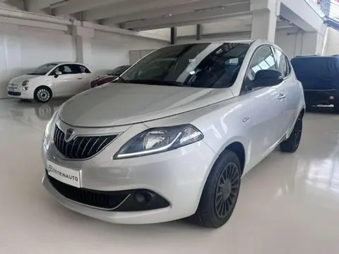 Annonce LANCIA YPSILON Hybride 2022 d'occasion 