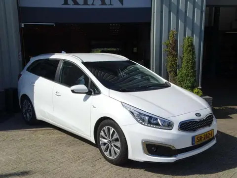 Used KIA CEED Petrol 2018 Ad 