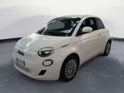 Used FIAT 500 Electric 2023 Ad 