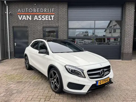 Used MERCEDES-BENZ CLASSE GLA Petrol 2017 Ad 