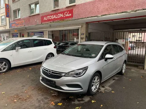 Used OPEL ASTRA Diesel 2017 Ad Germany