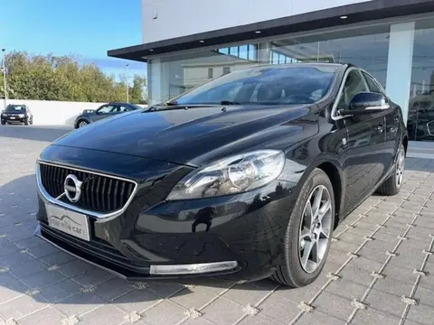 Annonce VOLVO V40 Diesel 2017 d'occasion 