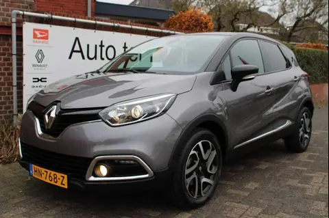 Annonce RENAULT CAPTUR Essence 2015 d'occasion 