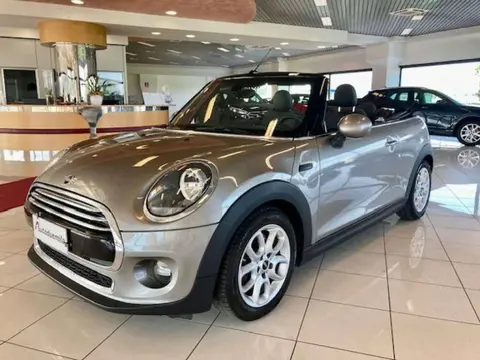 Used MINI COOPER Petrol 2018 Ad 