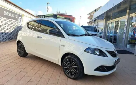 Used LANCIA YPSILON Hybrid 2021 Ad 