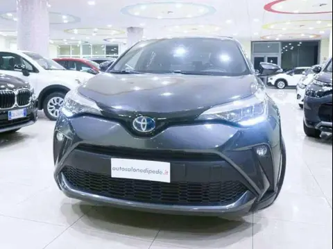 Used TOYOTA C-HR Hybrid 2022 Ad 