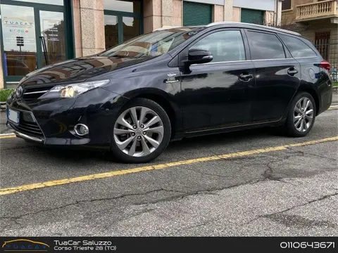 Used TOYOTA AURIS Hybrid 2015 Ad 