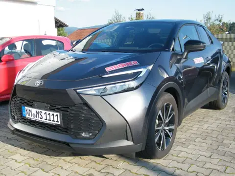 Used TOYOTA C-HR Hybrid 2024 Ad 