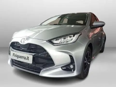 Used TOYOTA YARIS Hybrid 2024 Ad 