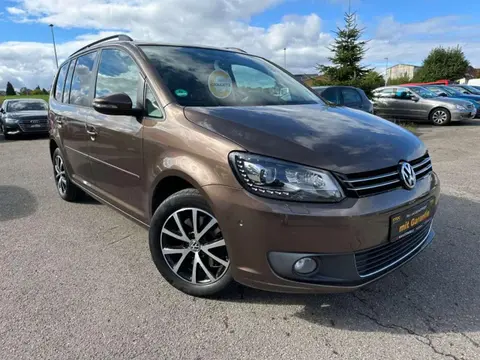 Used VOLKSWAGEN TOURAN Petrol 2015 Ad 