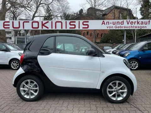 Annonce SMART FORTWO Essence 2019 d'occasion 