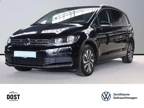 Used VOLKSWAGEN TOURAN Petrol 2021 Ad 