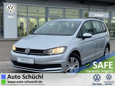 Used VOLKSWAGEN TOURAN Petrol 2018 Ad 