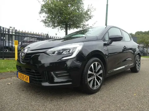 Used RENAULT CLIO Petrol 2020 Ad 