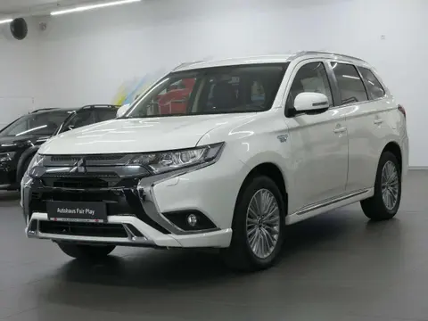 Used MITSUBISHI OUTLANDER Hybrid 2020 Ad 