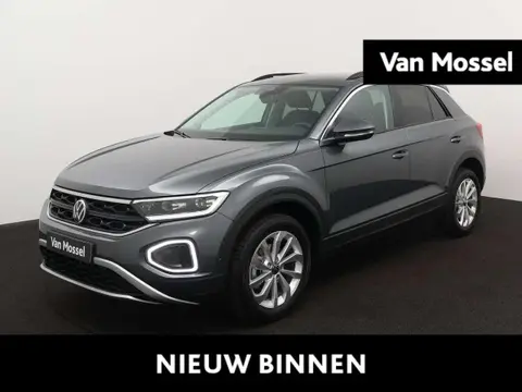 Annonce VOLKSWAGEN T-ROC Essence 2024 d'occasion 