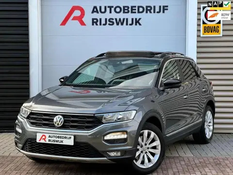 Used VOLKSWAGEN T-ROC Petrol 2019 Ad 