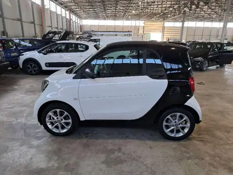 Annonce SMART FORTWO Essence 2019 d'occasion 